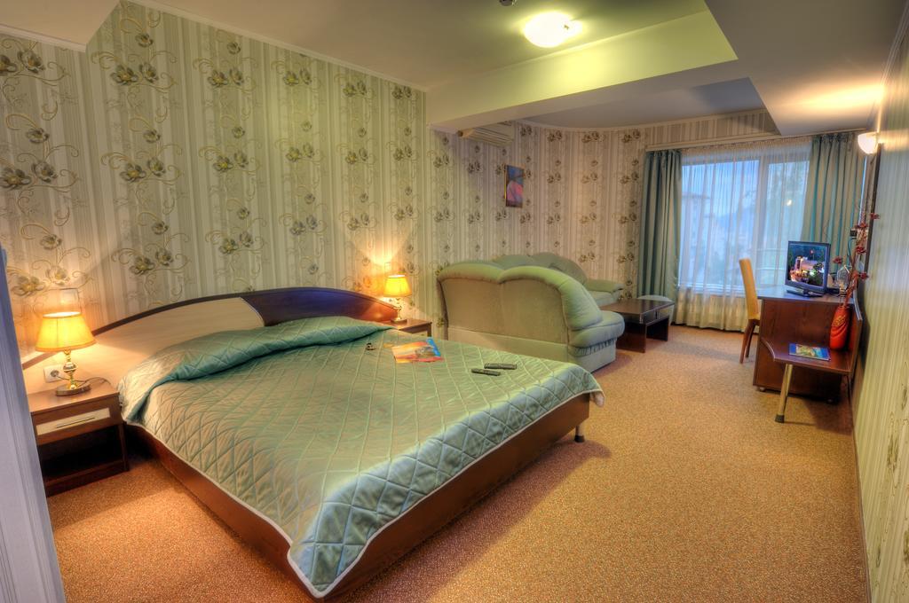 Luxor Hotel Smolyan Exterior photo