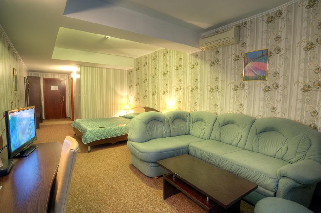 Luxor Hotel Smolyan Exterior photo